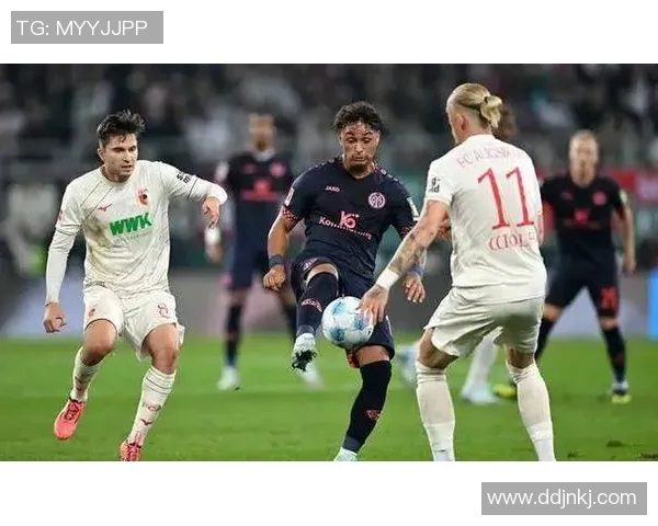 弗赖堡客场不败，挑落门兴格拉德巴赫保持不败纪录