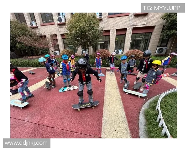 李伟独家分享滑板心得与技巧助你轻松掌握滑板运动的乐趣与挑战